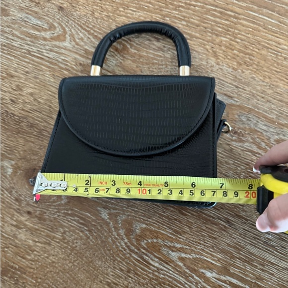 Mango Mini Black Crocodile Purse - Picture 5 of 6